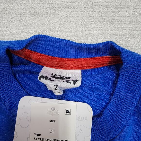 Mickey 500 Sweatshirt and short set for 2T - Picture 4 of 8